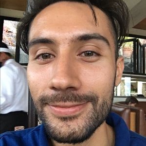 Meet your Posher, Andrew